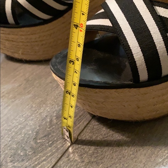 TH platform wedge - Picture 9 of 9